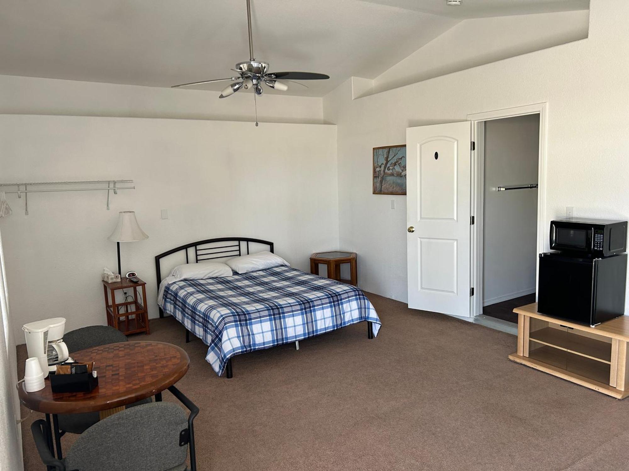 K7 Bed&Breakfast Pahrump Zimmer foto